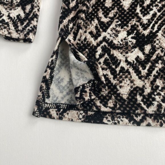 Mario Serrani Italy Top Womens Tan Black Leopard Print Long Sleeve Blouse Size M - Picture 13 of 14